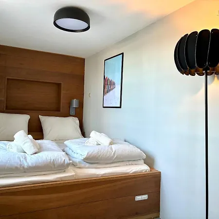 Villa La Smalah, Familiale 6 Chambres- Vue - Jacuzzi - Wifi - Confort