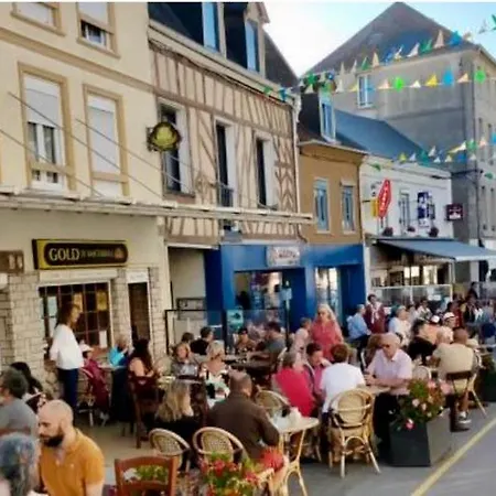 Villa La Smalah, Familiale 6 Chambres- Vue - Jacuzzi - Wifi - Confort